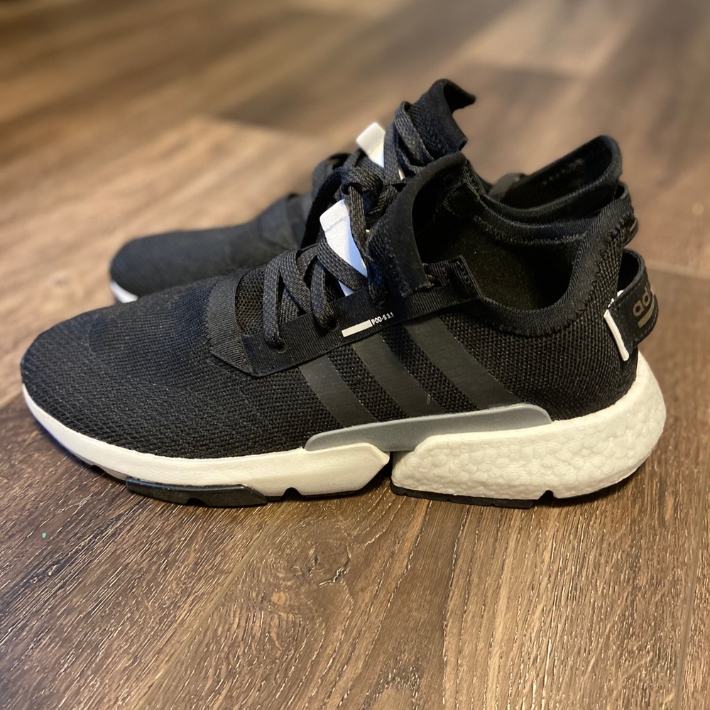 Adidas men 12.5 POD-S3.1 shoes never worn